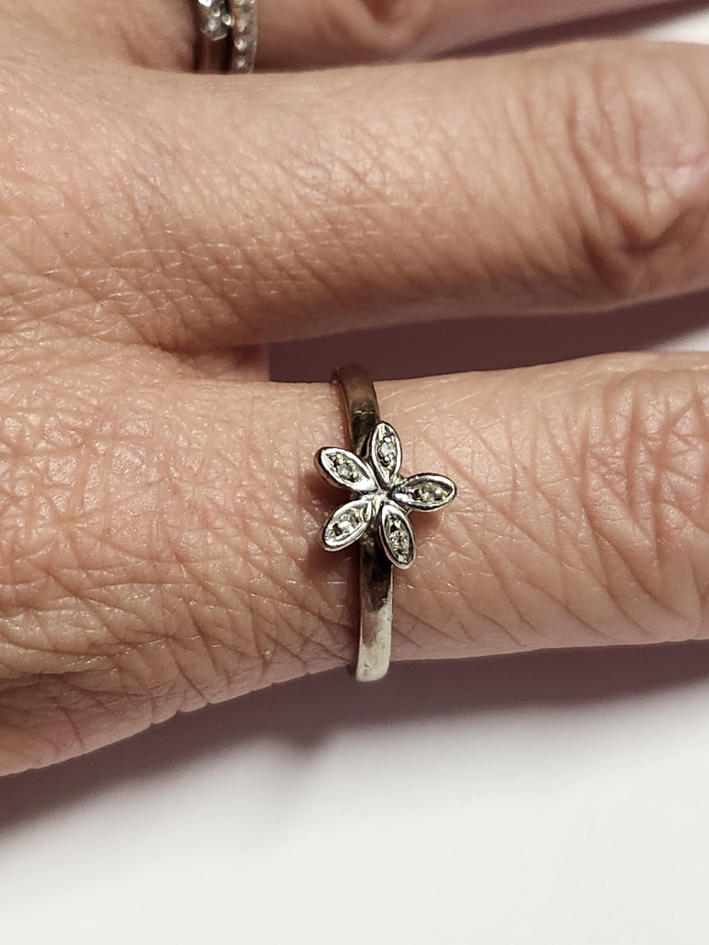 Diamond Flower Ring Michelle Albala Sterling Silver 925 Size 7.25